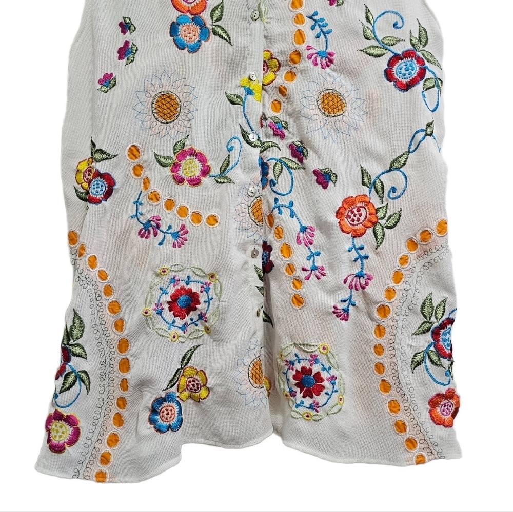 Boho White Cottagecore Embroidered Floral button tank top Large - Picture 5 of 14